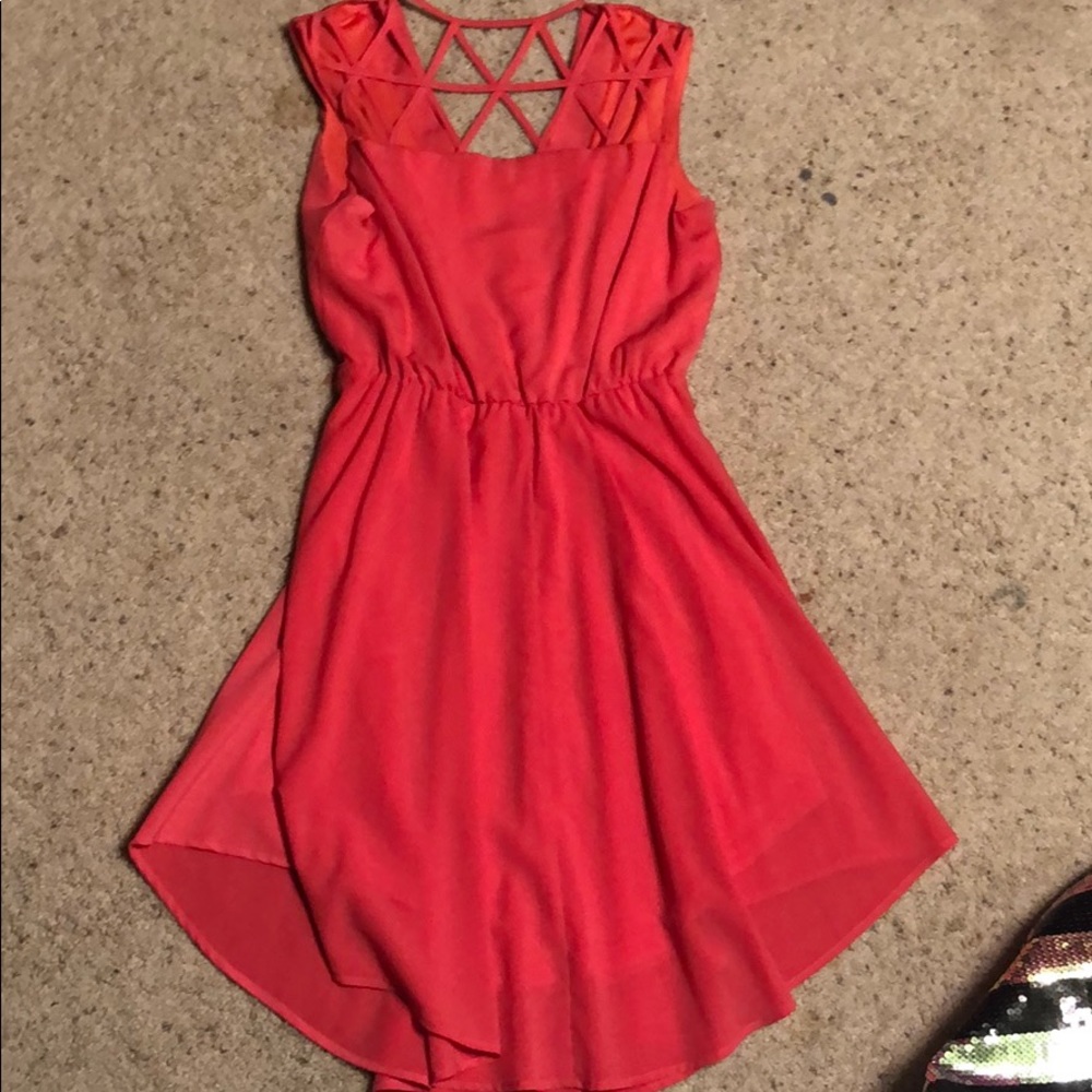 Dress - Picture 2 of 2